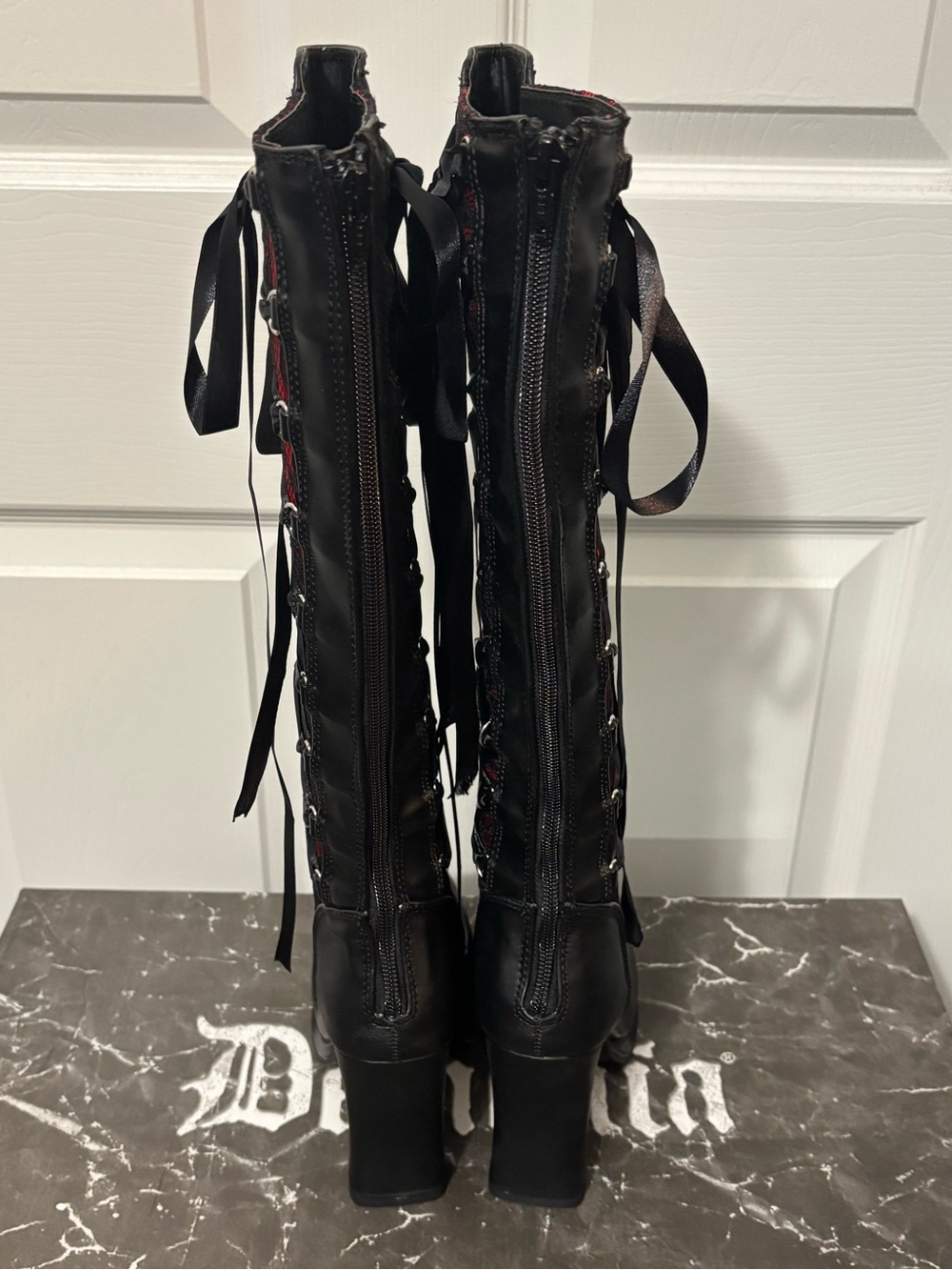 NIB Demonia Crypto-106 Lace Renaissance Boots - Picture 5 of 9